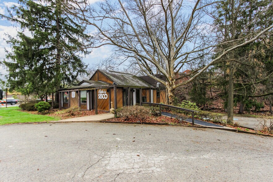 More Photos Of 4351 Old William Penn Hwy, Monroeville General Retail For Sale