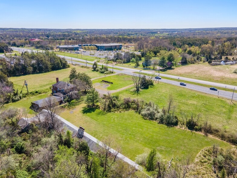 More Photos Of 15500 Lee Hwy, Centreville Land For Sale