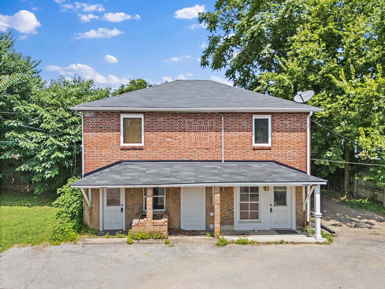 More Photos Of 254 Natchez St, Franklin Apartments For Sale