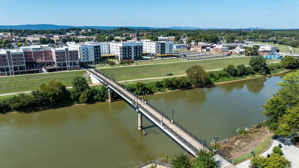 More Photos Of 340 W 3rd St SW, Rome Apartments For Lease