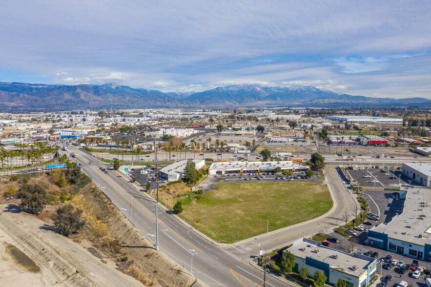 More Photos Of Orange Show Rd & 215 Fwy, San Bernardino Land For Sale