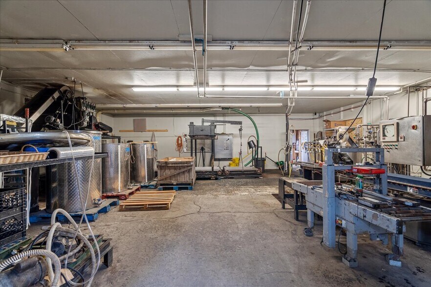 More Photos Of 1297 Brookview Station Rd, Castleton On Hudson Winery Vineyard For Sale