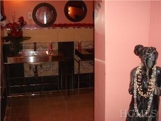 More Photos Of 1930 Patterson Ave, Bronx Freestanding For Sale