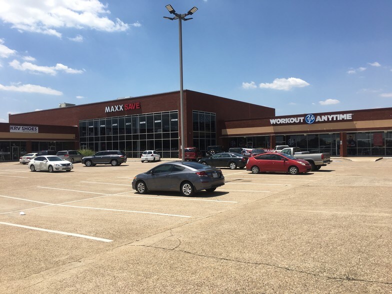 111 S Cedar Ridge Dr, Duncanville, TX 75116 Retail For Lease