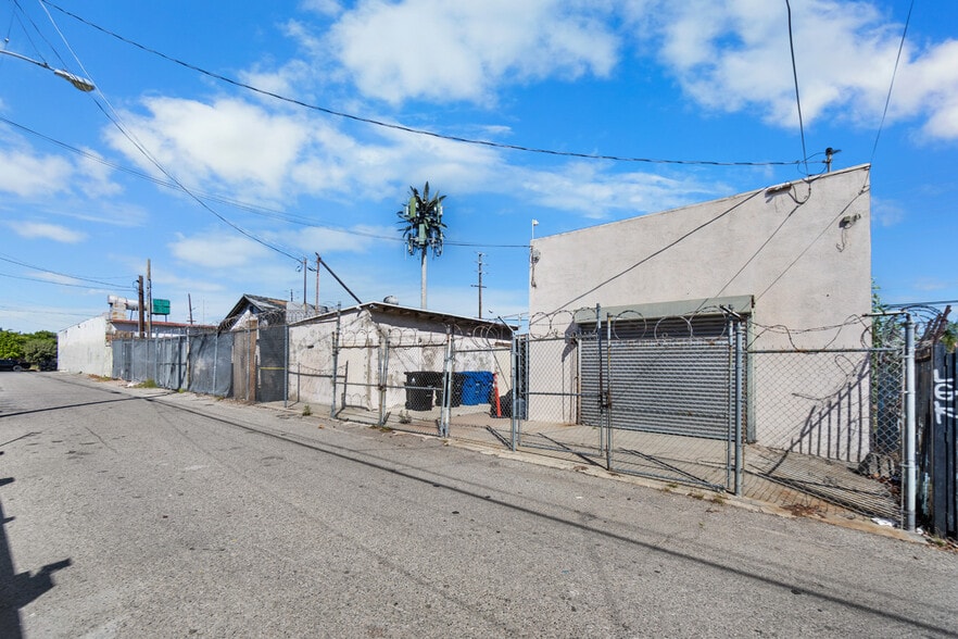 More Photos Of 10249 San Fernando Rd, Pacoima Land For Sale