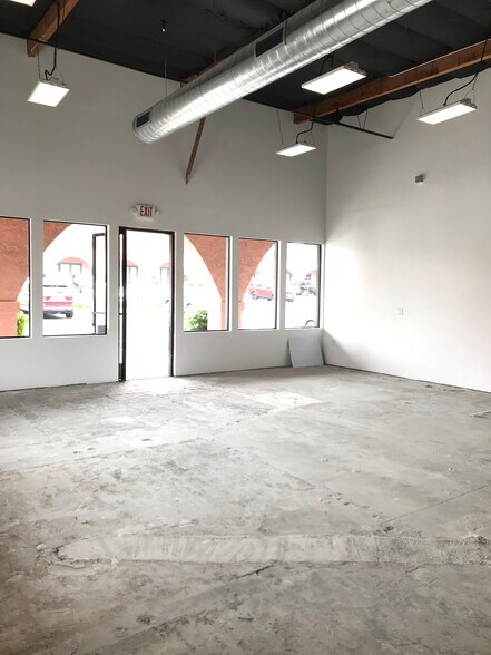 More Photos Of 1129-1153 N H St, Lompoc Unknown For Lease