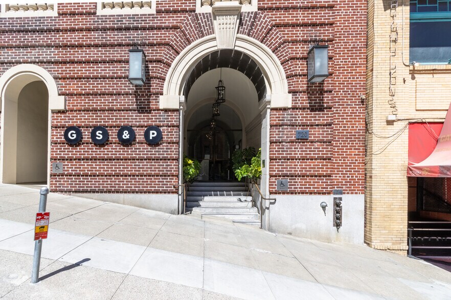 More Photos Of 720 California St, San Francisco Loft Creative Space For Lease