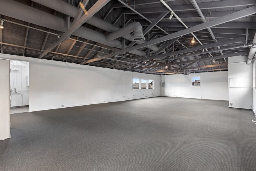 More Photos Of 555 De Haro St, San Francisco Office For Lease