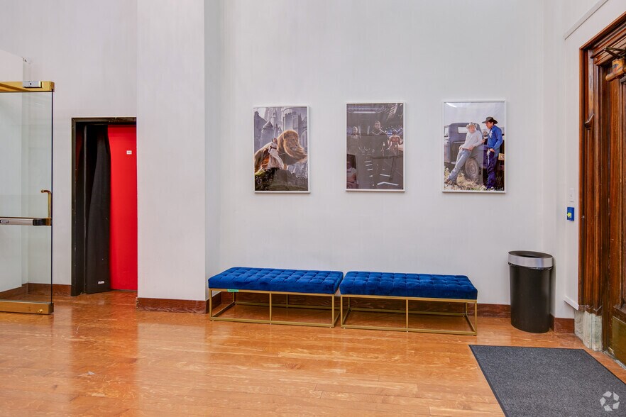 More Photos Of 525 Seymour St, Vancouver Office For Lease