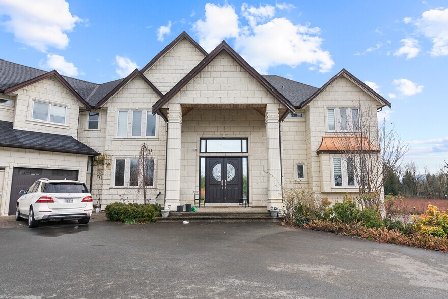 More Photos Of 1264 Mccallum Rd, Abbotsford Land For Sale