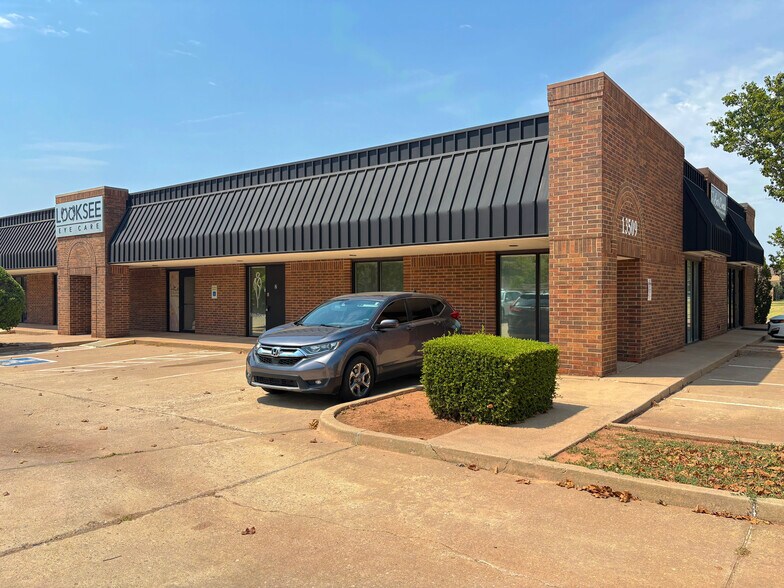 More Photos Of 13509 N Meridian Ave, Oklahoma City Medical For Sale