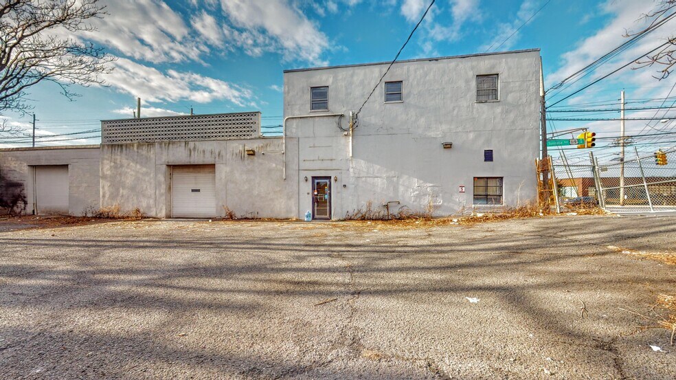 More Photos Of 9034 Tonnelle Ave, North Bergen Industrial For Sale