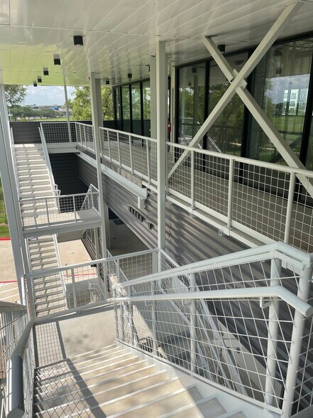 More Photos Of 4455 N Braeswood Blvd, Houston Medical For Lease