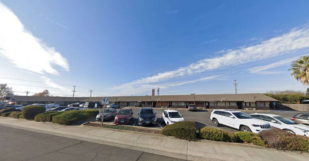 More Photos Of 1701-1725 Professional Dr, Sacramento Office For Sale