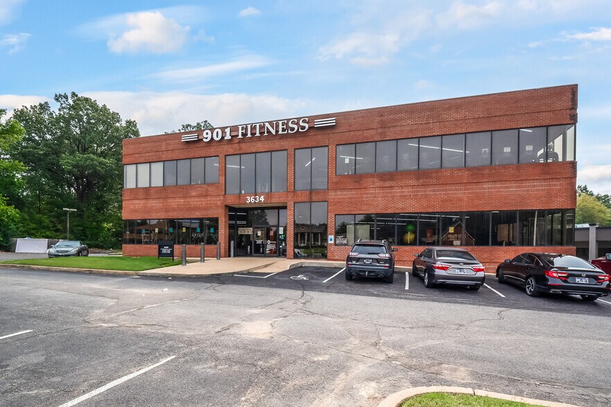 More Photos Of 3634 Austin Peay Hwy, Memphis Medical For Lease