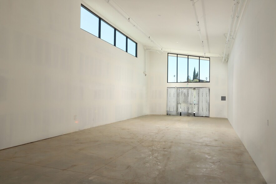 More Photos Of 5805 York Blvd, Los Angeles Restaurant For Lease