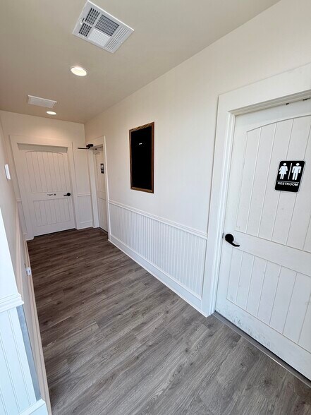 More Photos Of 9347 Highway 49, Gulfport Freestanding For Sale