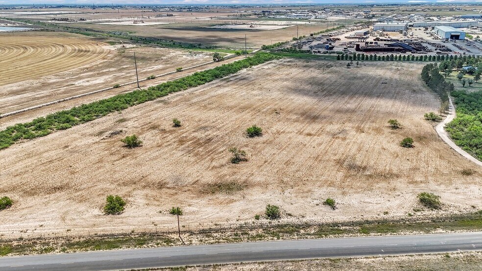 More Photos Of E IH-20, Midland Land For Sale
