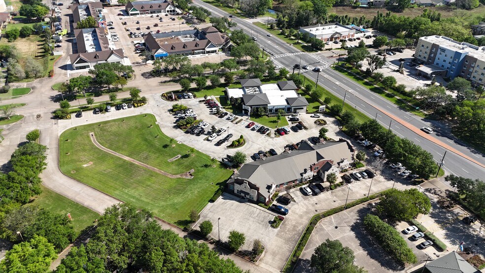 More Photos Of 3717 Township Ln, Missouri City Medical For Sale