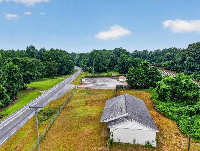 More Photos Of 11220 Veterans Memorial Hwy, Douglasville Auto Dealership For Sale