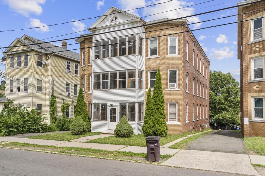 More Photos Of 259 Grove St, New Britain Apartments For Sale