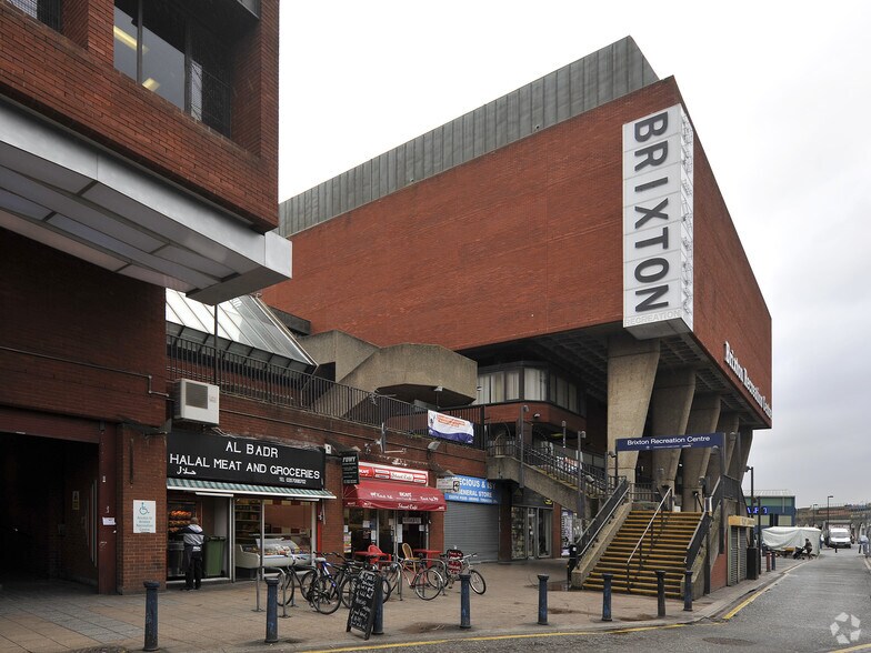 1535 Brixton Station Rd, London SW9 8QQ For Lease