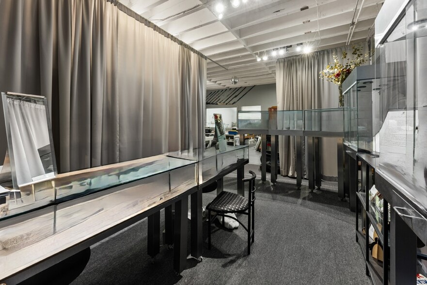 More Photos Of 3268 Motor Ave, Los Angeles Storefront Retail Office For Sale