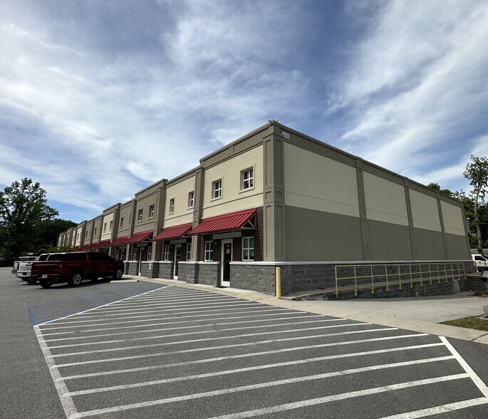 Primary Photo Of 420 Brandam Ln, Charleston Warehouse For Lease