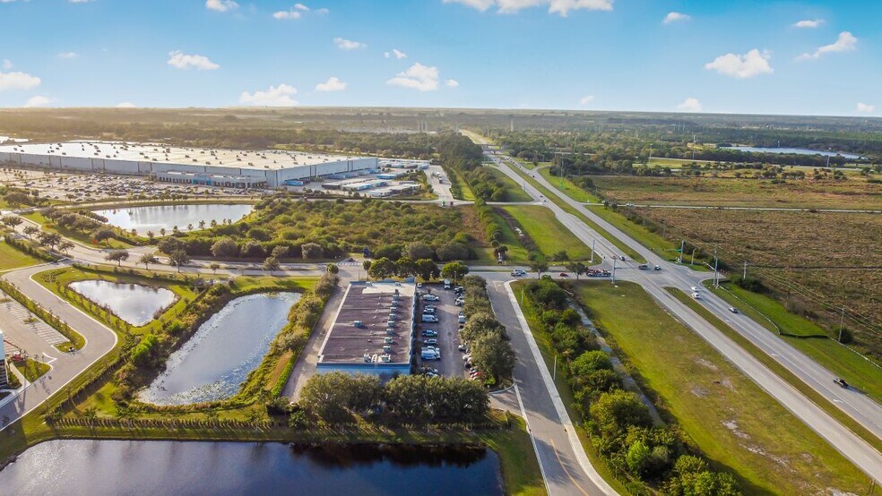 More Photos Of 6901-6945 NW LTC Pky, Port Saint Lucie Warehouse For Lease