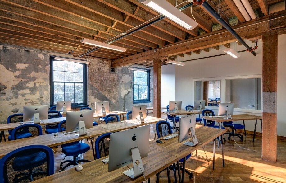 More Photos Of 1227-1237 N 4th St, Philadelphia Loft Creative Space For Sale