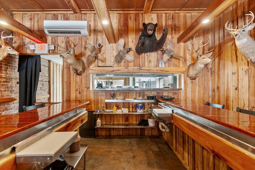 More Photos Of 226 Pamlico St, Belhaven Restaurant For Sale