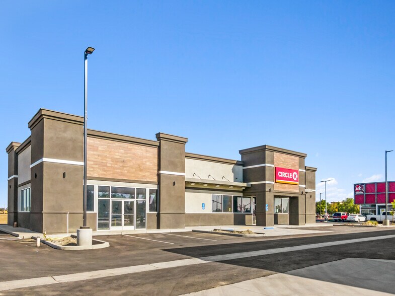 More Photos Of 3426 N Dinuba Blvd, Visalia Service Station For Sale