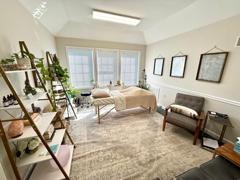 More Photos Of 1521-1569 Postal Rd, Chester Unknown For Lease