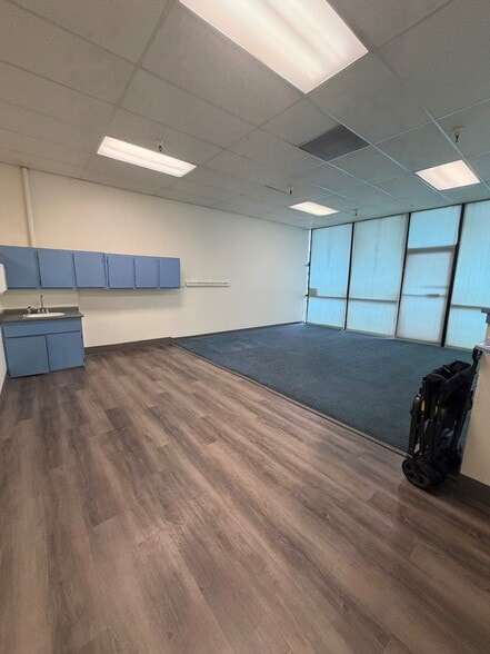 More Photos Of 3310-3380 S McCarran Blvd, Reno General Retail For Lease
