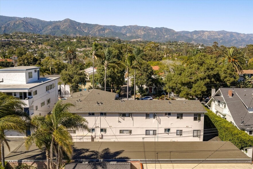 More Photos Of 412 Corona Del Mar, Santa Barbara Apartments For Sale
