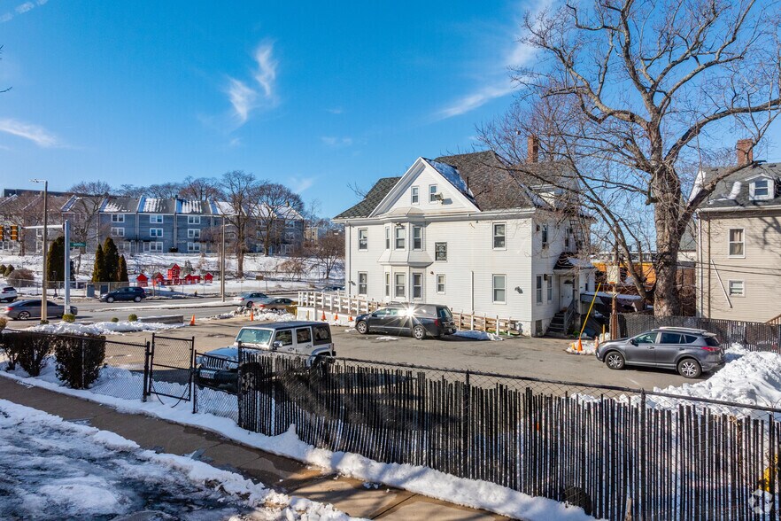 More Photos Of 196-200 Warren St, Roxbury Funeral Home For Sale
