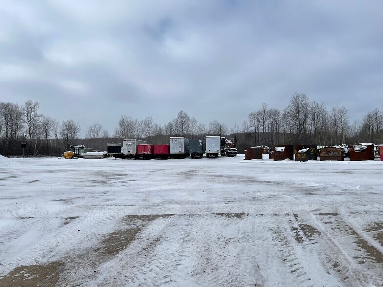 More Photos Of 100 Axle Dr, Caspian Service For Sale