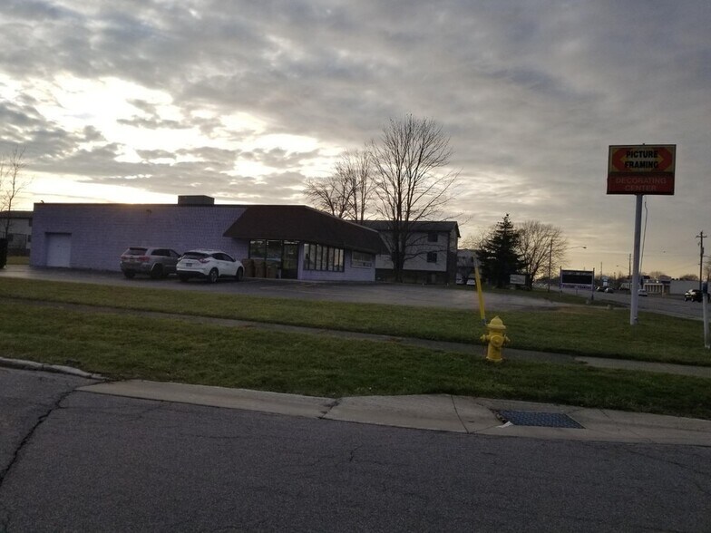 More Photos Of 1375 French Rd, Depew General Retail For Sale