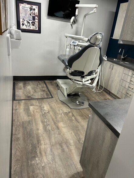 More Photos Of , Malvern Office For Sale