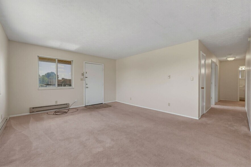 More Photos Of 1737 6th Ave, Huntington Apartments For Sale