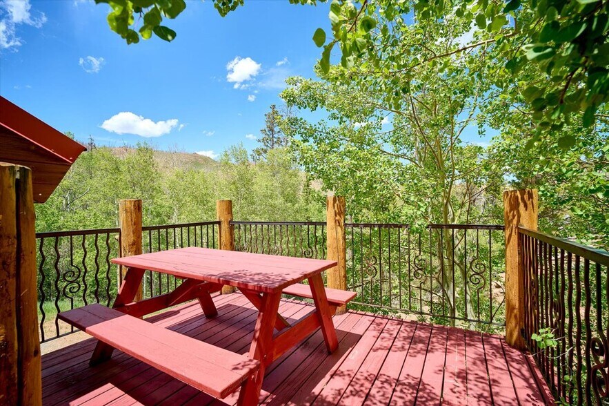More Photos Of 1124 State Highway 11, Laramie Specialty For Sale