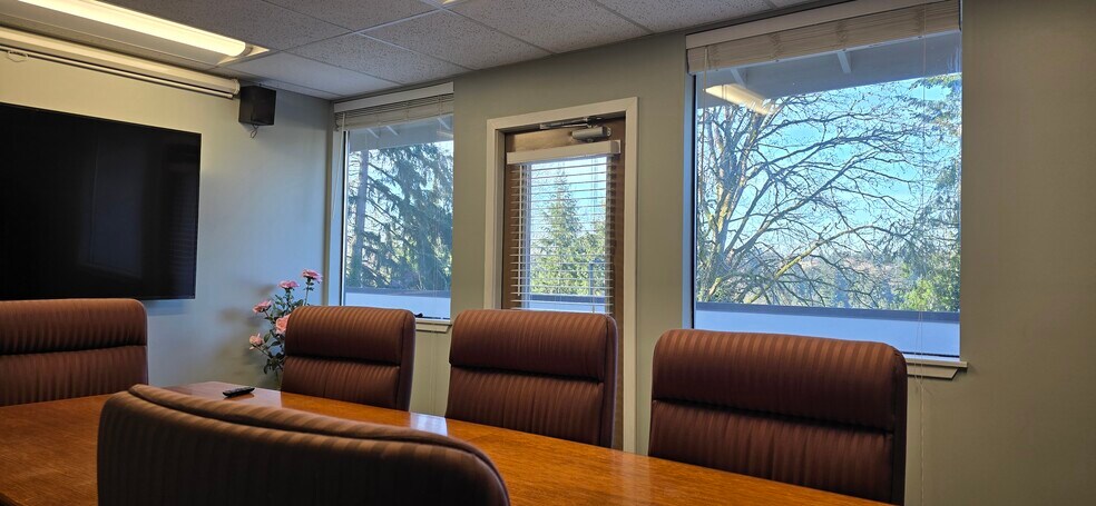 More Photos Of 365 118th Ave SE, Bellevue Office For Sale