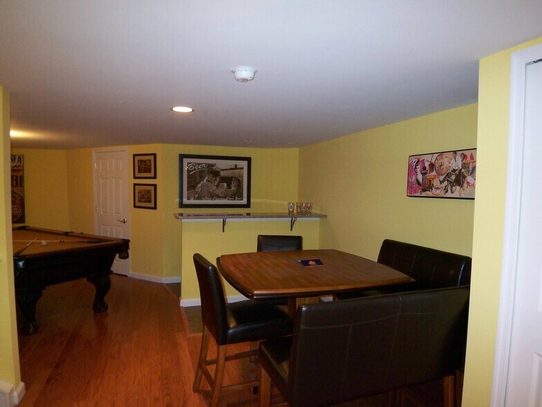 More Photos Of 1-10 Whitaker Ct, Millville Apartments For Sale