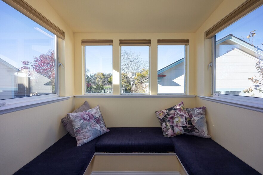 More Photos Of 393 Stage Rd, Pescadero Hospitality For Sale