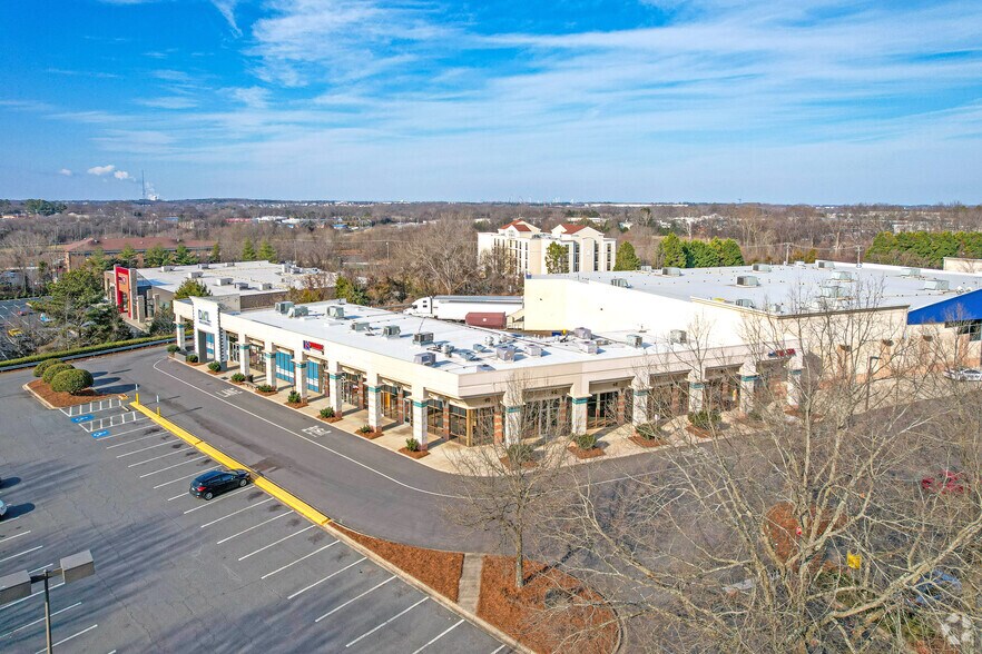 More Photos Of 10610 Centrum Pky, Pineville General Retail For Lease