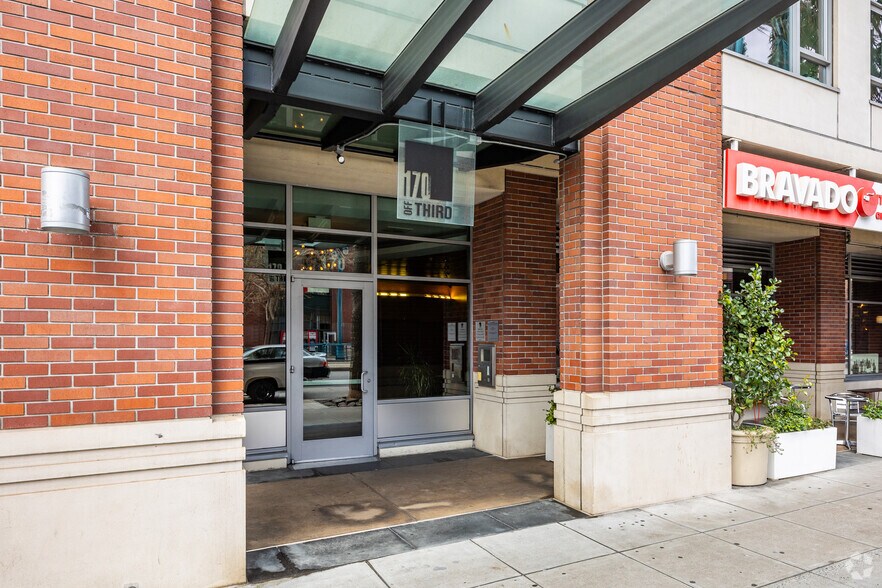 More Photos Of 170 King St, San Francisco Apartments For Sale