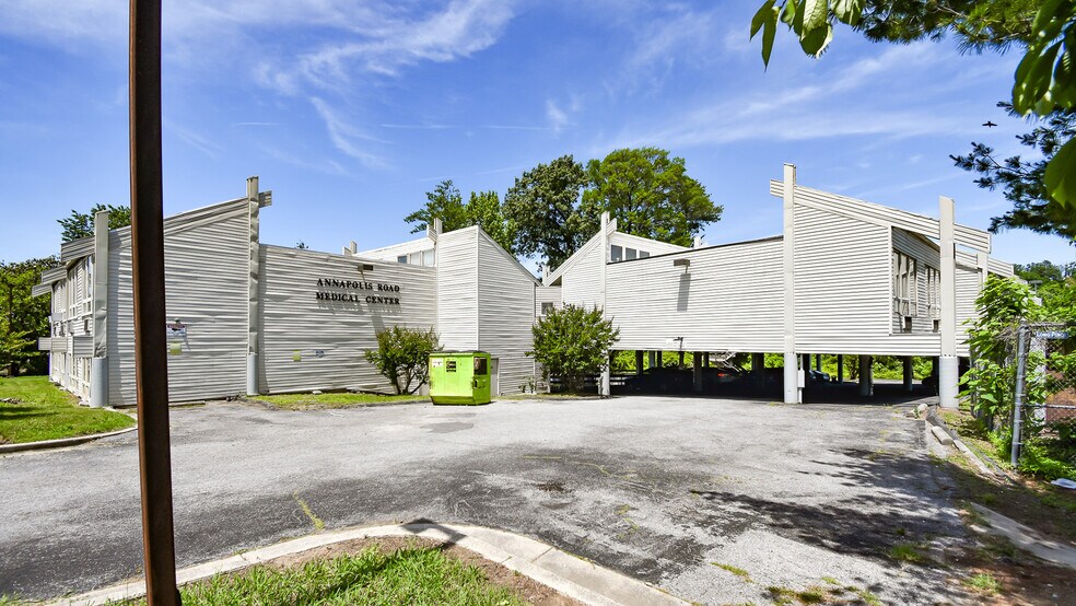 More Photos Of 5632 Annapolis Rd, Bladensburg Medical For Lease