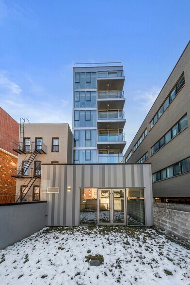 More Photos Of 2309 Broadway, Astoria Apartments For Lease