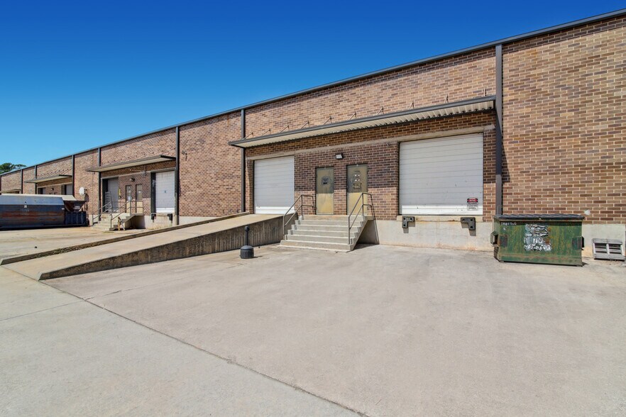 More Photos Of 4761 Hugh Howell Rd, Tucker Unknown For Lease