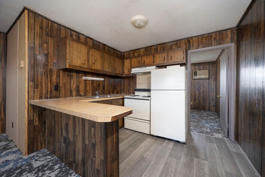 More Photos Of 100 Woodbriar Path, Rural Hall Apartments For Sale